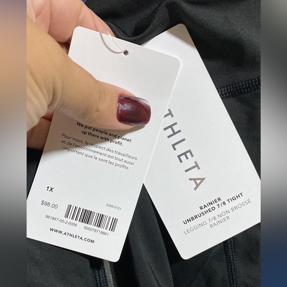 Athleta Rainier Unbrushed 7/8 Tight // Black - Picture 8 of 9